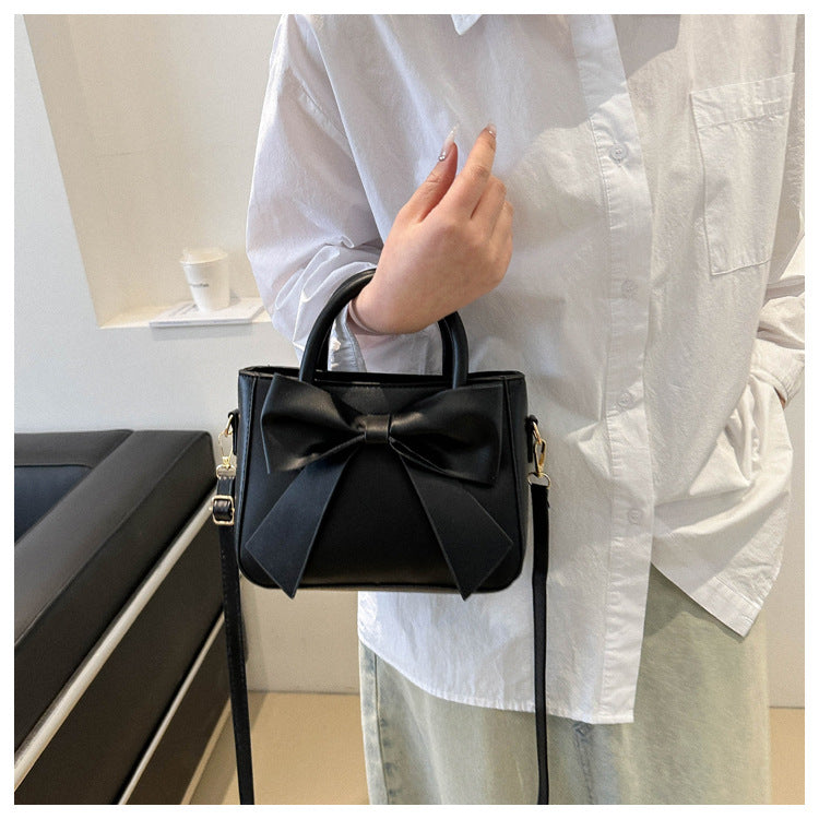 Women’s Bow-Adorned Bucket Bag - Niche-Design Mini Crossbody & Top Handle Purse for Urban Minimalist Style