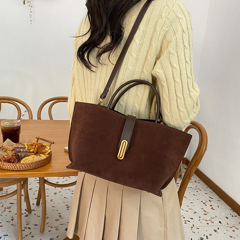 Women's Vintage Commuter Tote - XL Capacity Pebbled PU or Sueded Tote | Convertible Carry & Retro Design